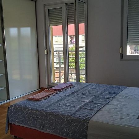 Central Home بودغوريتْسا المظهر الخارجي الصورة