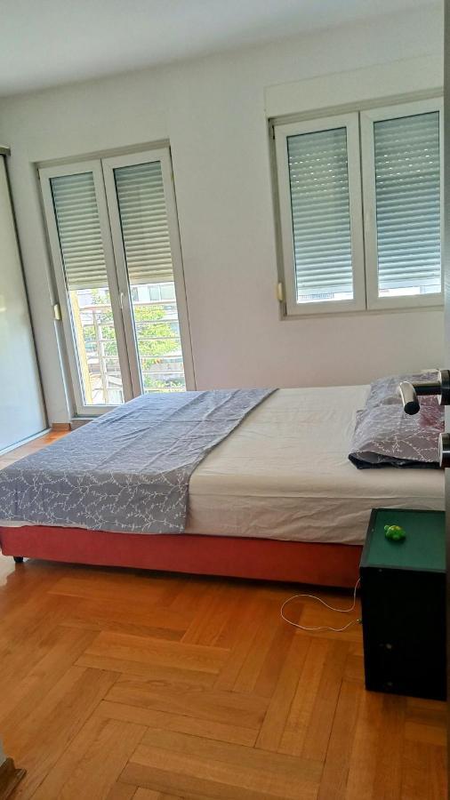 Central Home بودغوريتْسا المظهر الخارجي الصورة